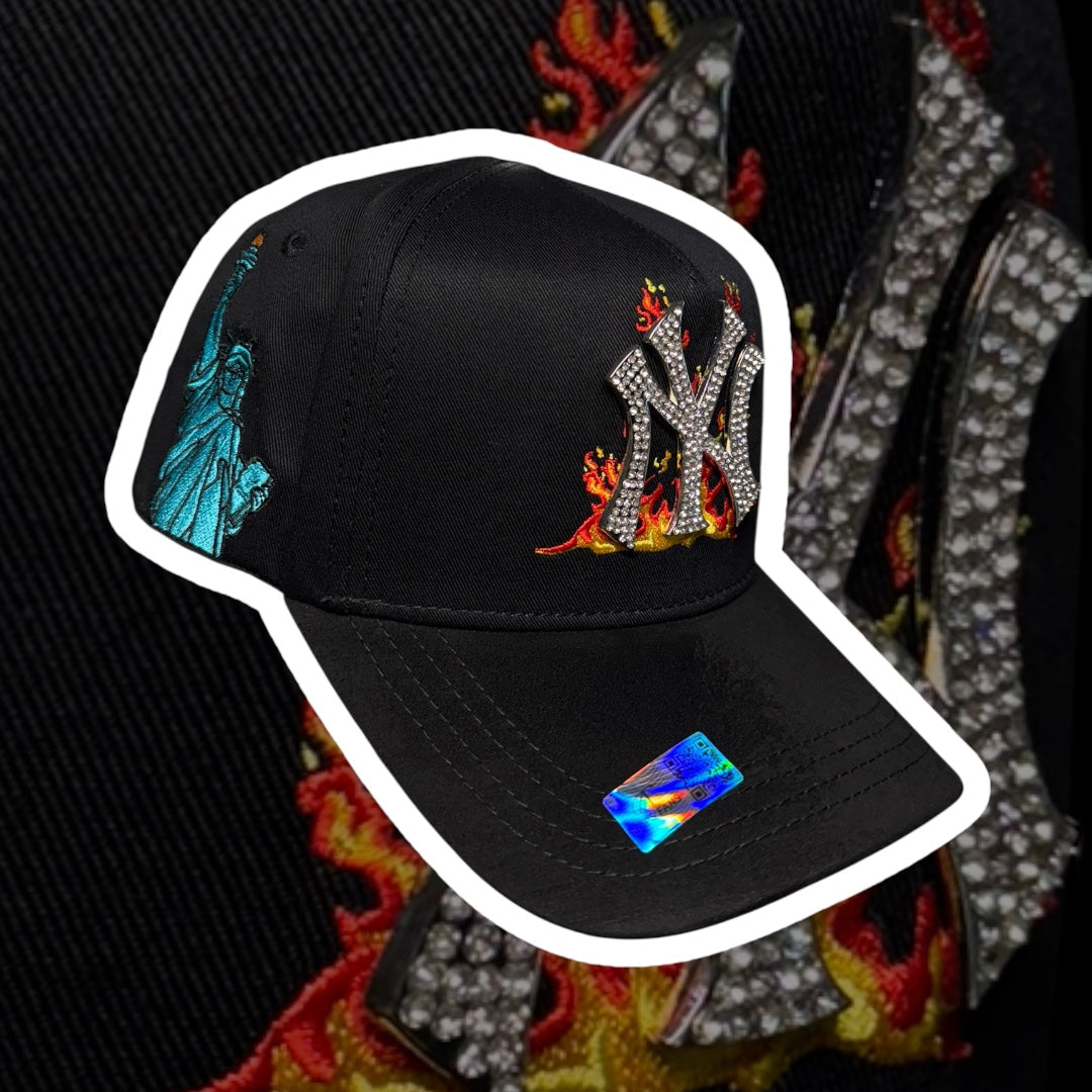 “NY Flames Black” (CapsFans)