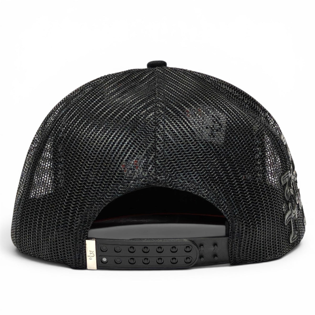 “Herradura” BLK/BLK Snapback (Los 3 Potrillos)
