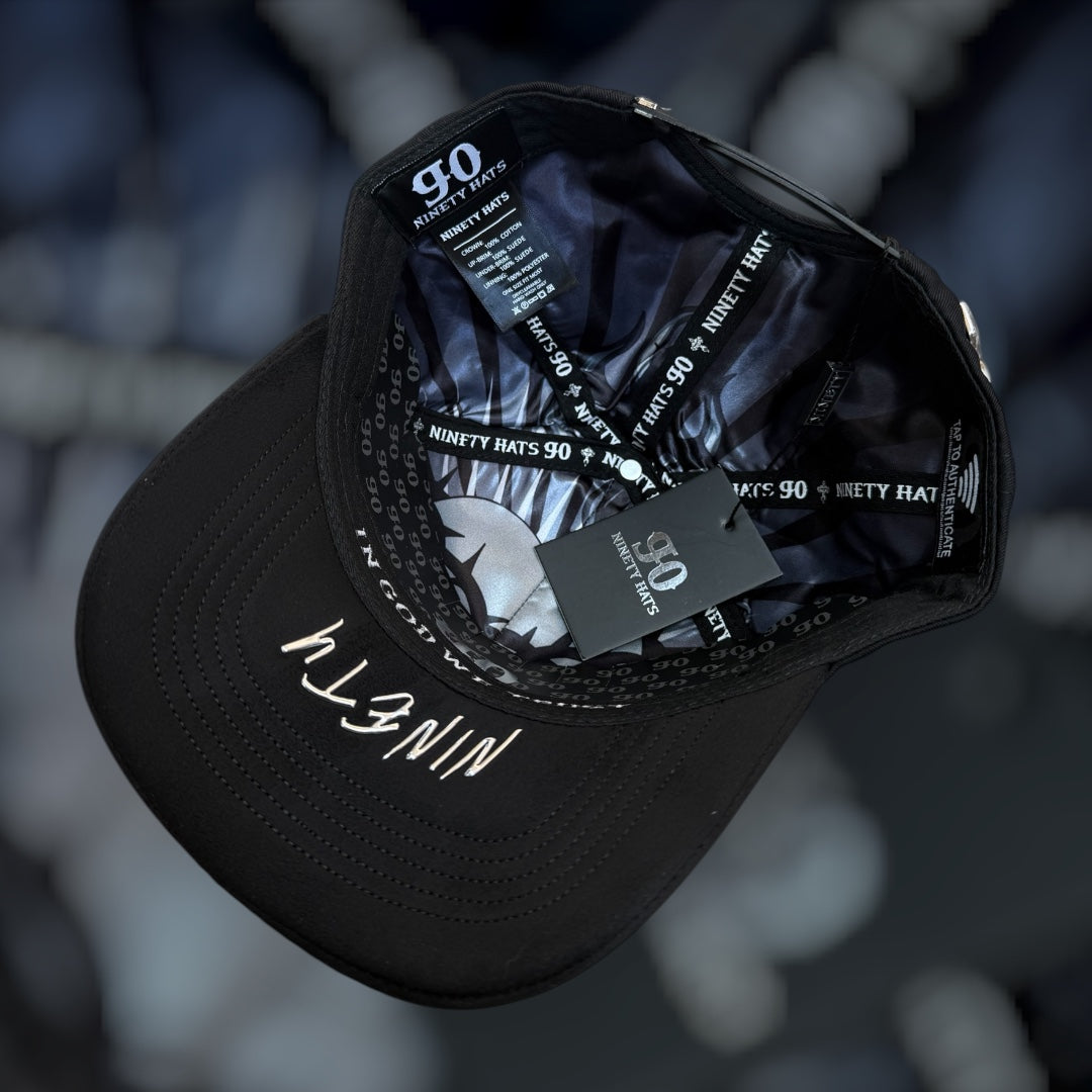 “Corona con Cruz” (90 Hats)